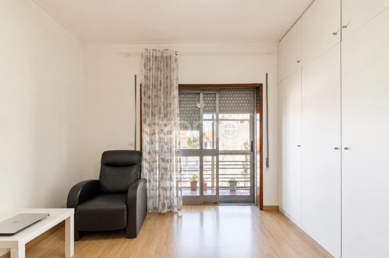 Apartamento T4 para Venda em Custóias, Leça do Balio e Guifões Foto 21