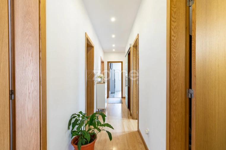 Apartamento T4 para Venda em Custóias, Leça do Balio e Guifões Foto 10