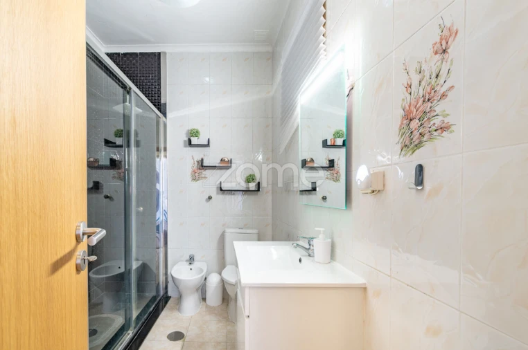Apartamento T4 para Venda em Custóias, Leça do Balio e Guifões Foto 26