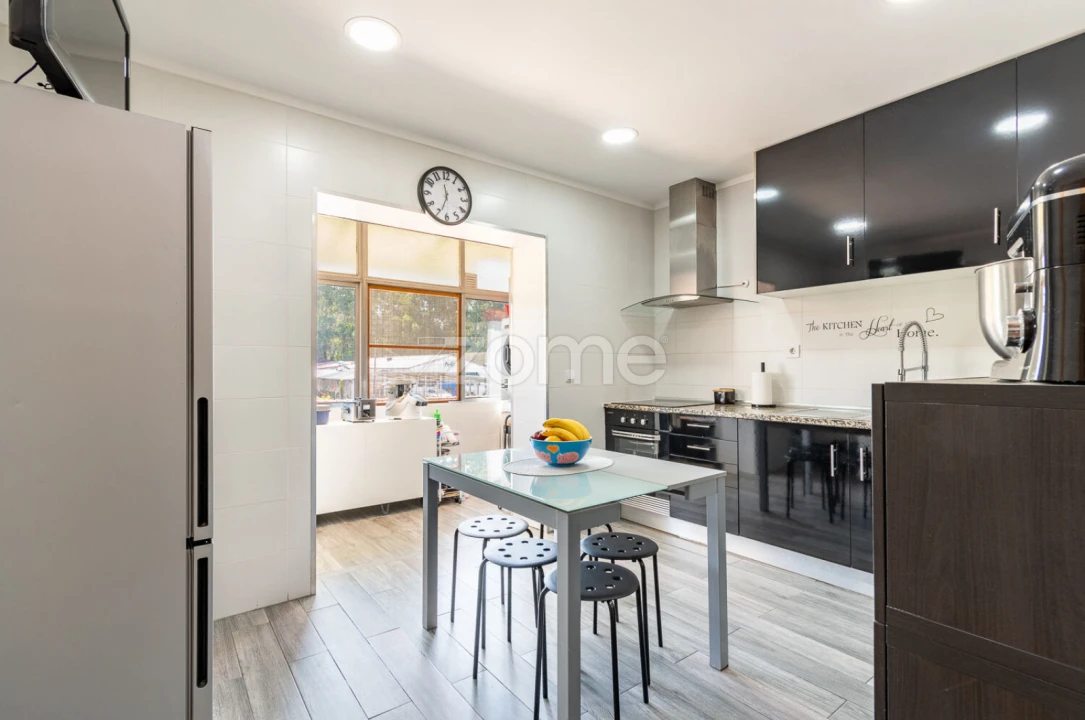 Apartamento T4 para Venda em Custóias, Leça do Balio e Guifões Foto 3