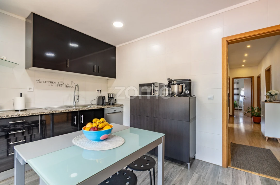Apartamento T4 para Venda em Custóias, Leça do Balio e Guifões Foto 4