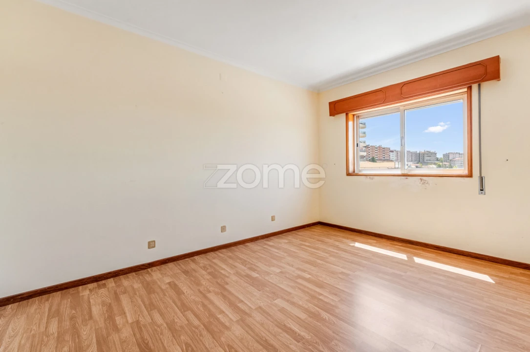 Apartamento T3 para Venda em São João da Madeira Foto 11