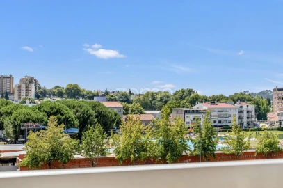 Apartamento T3 para Venda em São João da Madeira