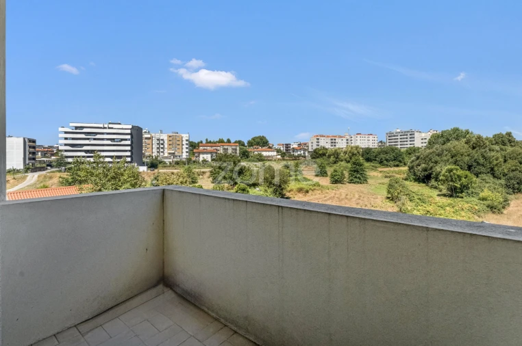 Apartamento T3 para Venda em São João da Madeira Foto 7