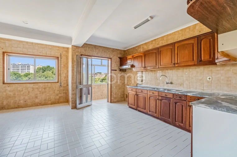 Apartamento T3 para Venda em São João da Madeira Foto 8