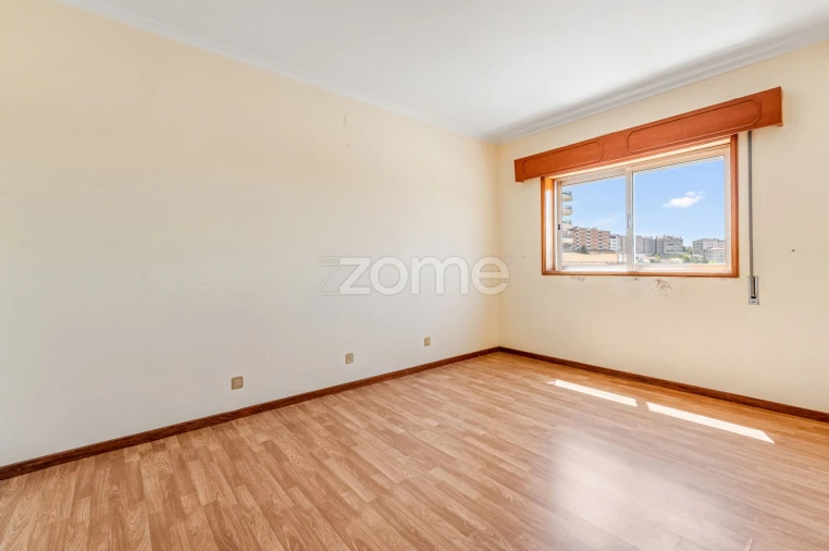 Apartamento T3 para Venda em São João da Madeira Foto 11