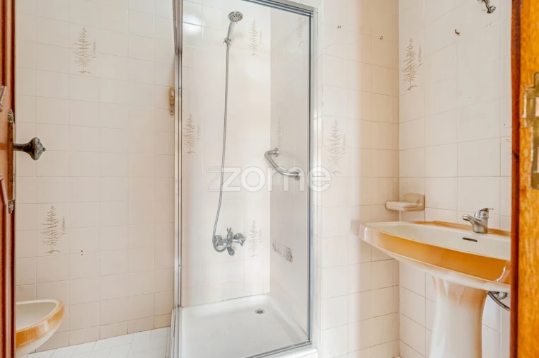Apartamento T3 para Venda em São João da Madeira Foto 13
