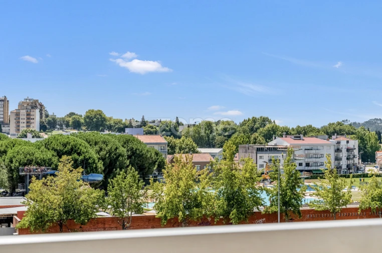 Apartamento T3 para Venda em São João da Madeira Foto 24