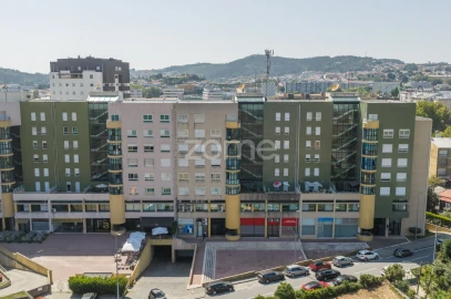 Apartamento T3 para Venda em Antas e Abade de Vermoim