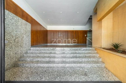 Apartamento T3 para Venda em Antas e Abade de Vermoim
