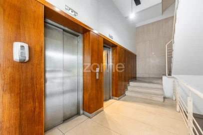 Apartamento T3 para Venda em Antas e Abade de Vermoim