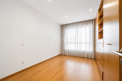 Apartamento T3 para Venda em Antas e Abade de Vermoim