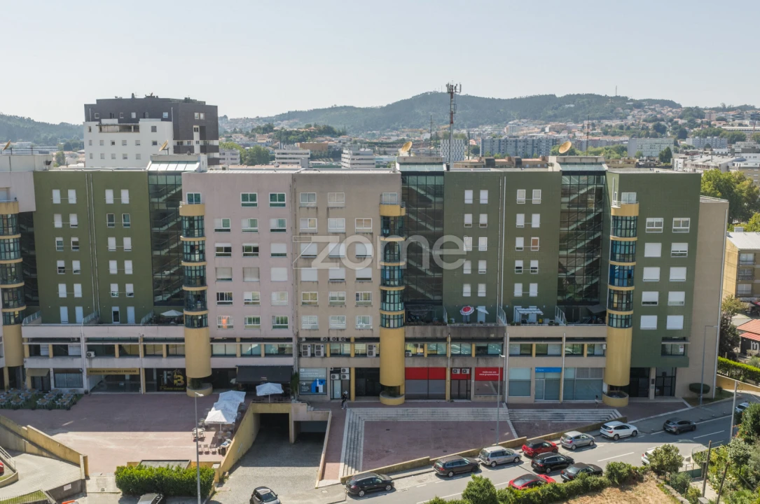 Apartamento T3 para Venda em Antas e Abade de Vermoim Foto 28