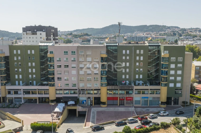 Apartamento T3 para Venda em Antas e Abade de Vermoim Foto 28