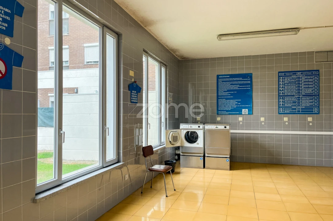 Apartamento T1 para Venda em Covilhã e Canhoso Foto 25