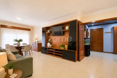 Apartamento T3 para Venda em Coronado (São Romão e São Mamede)
