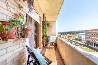 Apartamento T3 para Venda em Coronado (São Romão e São Mamede)