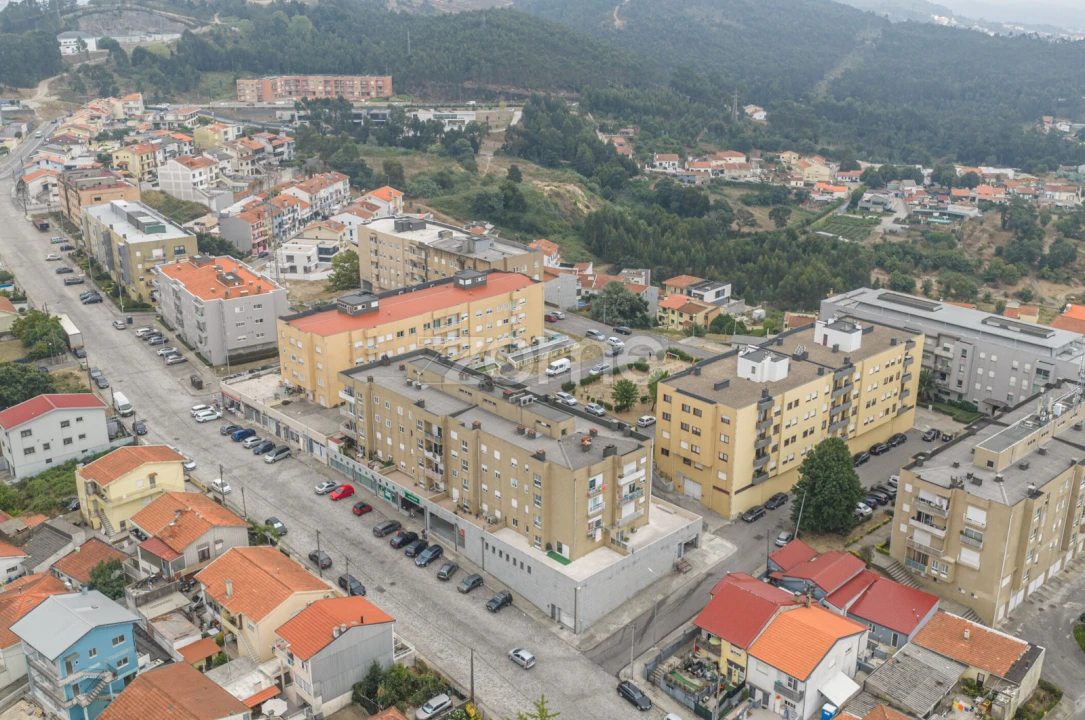 Apartamento T2 para Venda em Fânzeres e São Pedro da Cova Foto 18
