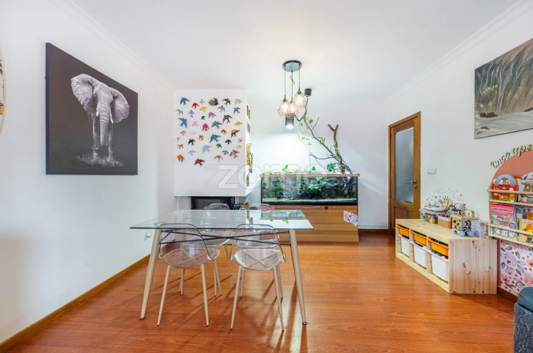 Apartamento T2 para Venda em Fânzeres e São Pedro da Cova Foto 5