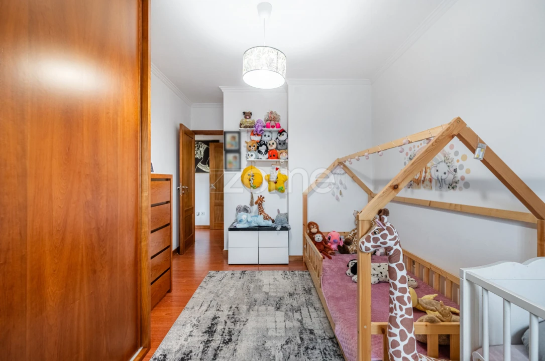 Apartamento T2 para Venda em Fânzeres e São Pedro da Cova Foto 13