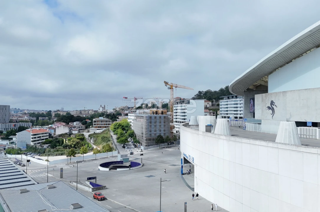 Apartamento T1 para Venda em Campanhã Foto 4
