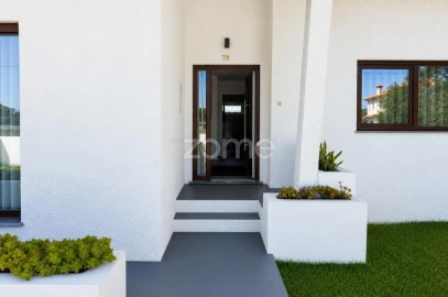 Moradia T4 para Venda em Ílhavo (São Salvador)
