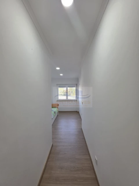Apartamento T3 para Venda em Águas Livres