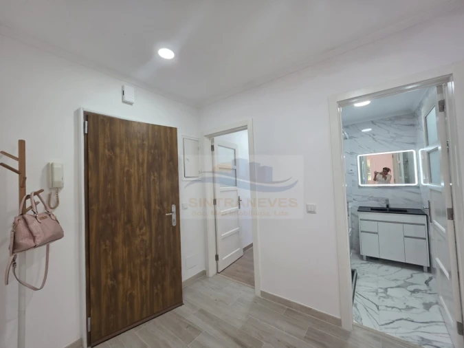 Apartamento T3 para Venda em Águas Livres Foto 15