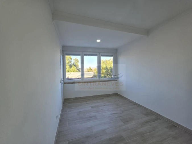 Apartamento T3 para Venda em Águas Livres Foto 20