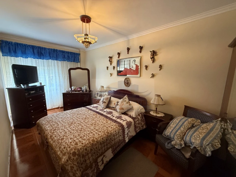 Apartamento T1 para Venda em Mina de Água Foto 7