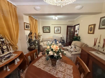 Apartamento T1 para Venda em Mina de Água