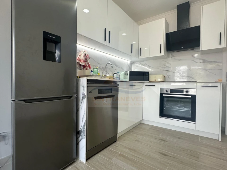 Apartamento T3 para Venda em Águas Livres Foto 16