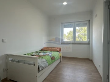 Apartamento T3 para Venda em Águas Livres