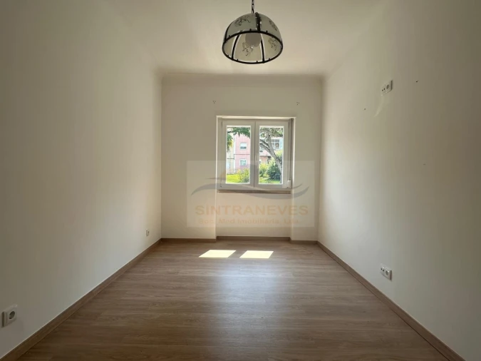 Apartamento T3 para Venda em Águas Livres Foto 7