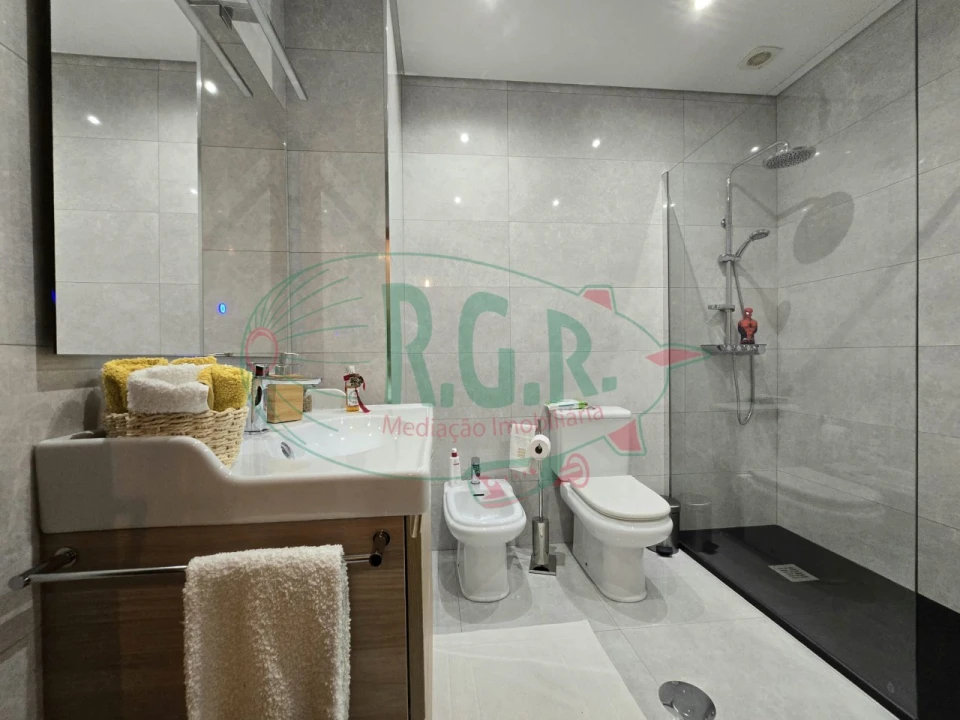 Apartamento T3 para Venda em Gondomar (São Cosme), Valbom e Jovim Foto 26