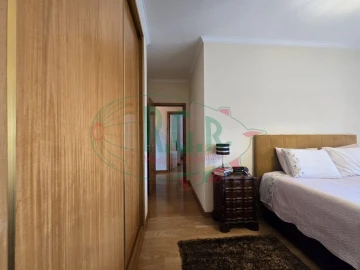 Apartamento T3 para Venda em Gondomar (São Cosme), Valbom e Jovim