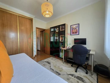 Apartamento T3 para Venda em Gondomar (São Cosme), Valbom e Jovim