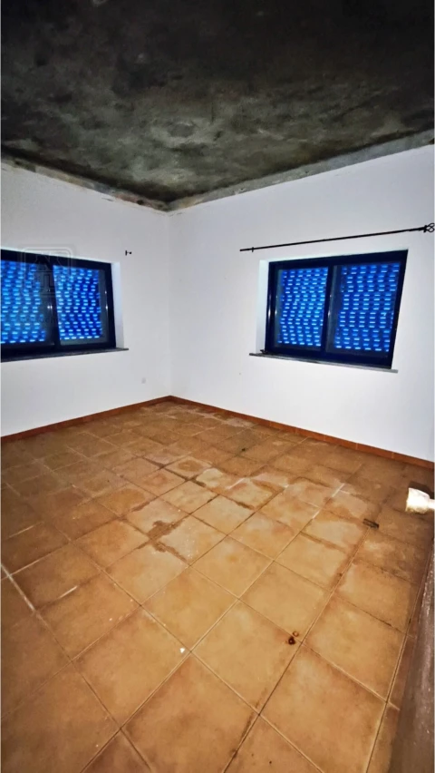 Moradia T6 para Venda em Cedros