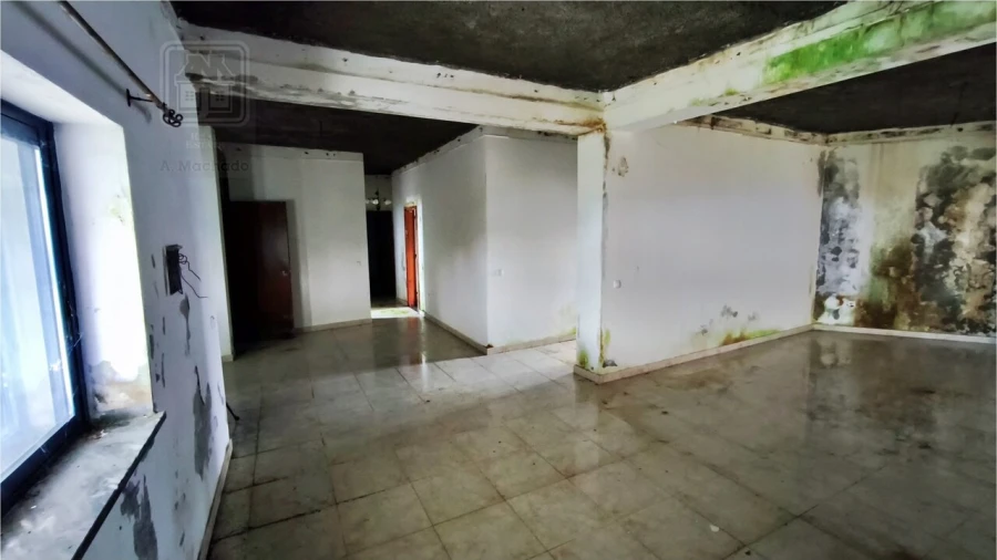 Moradia T6 para Venda em Cedros Foto 13