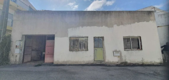 Armazém para Venda em Vimeiro