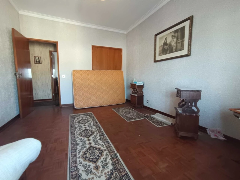 Moradia T9 para Venda em Marvila, Ribeira Santarém, São Salvador, São Nicolau Foto 22
