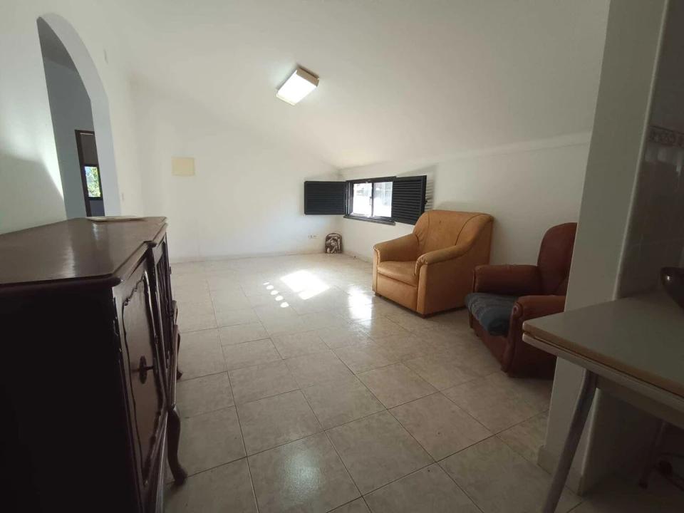 Moradia T9 para Venda em Marvila, Ribeira Santarém, São Salvador, São Nicolau Foto 47