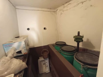 Moradia T9 para Venda em Marvila, Ribeira Santarém, São Salvador, São Nicolau