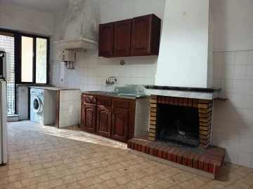 Moradia T9 para Venda em Marvila, Ribeira Santarém, São Salvador, São Nicolau