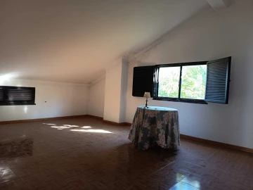 Moradia T9 para Venda em Marvila, Ribeira Santarém, São Salvador, São Nicolau