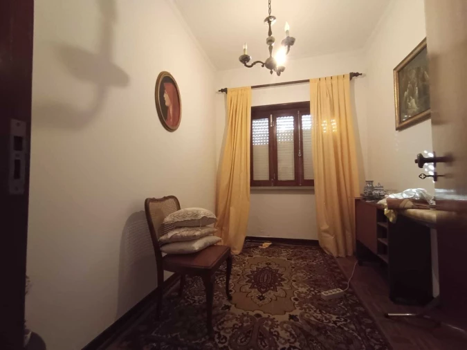 Moradia T9 para Venda em Marvila, Ribeira Santarém, São Salvador, São Nicolau Foto 26