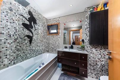 Apartamento T2 para Venda em Loures