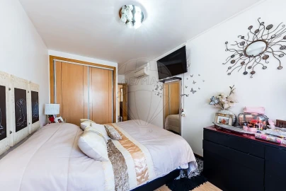 Apartamento T2 para Venda em Loures