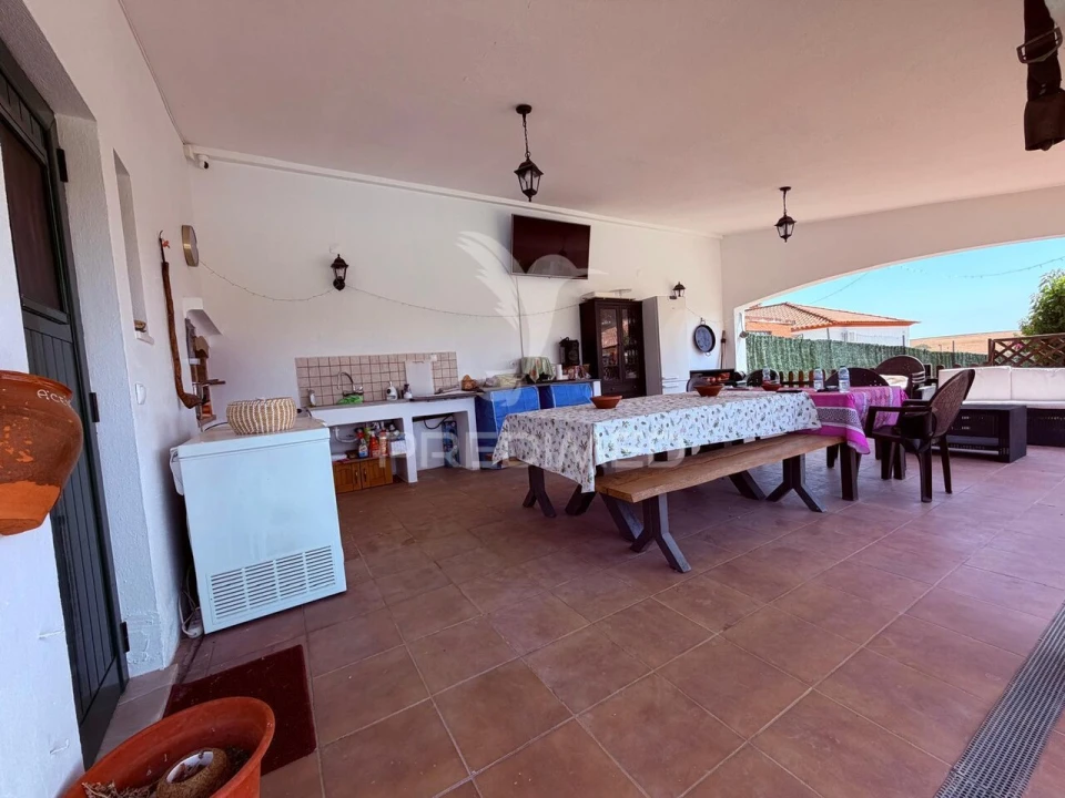 Quinta T4 para Venda em Nossa Senhora da Expectação Foto 28