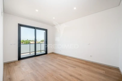Apartamento T3 para Venda em Samora Correia